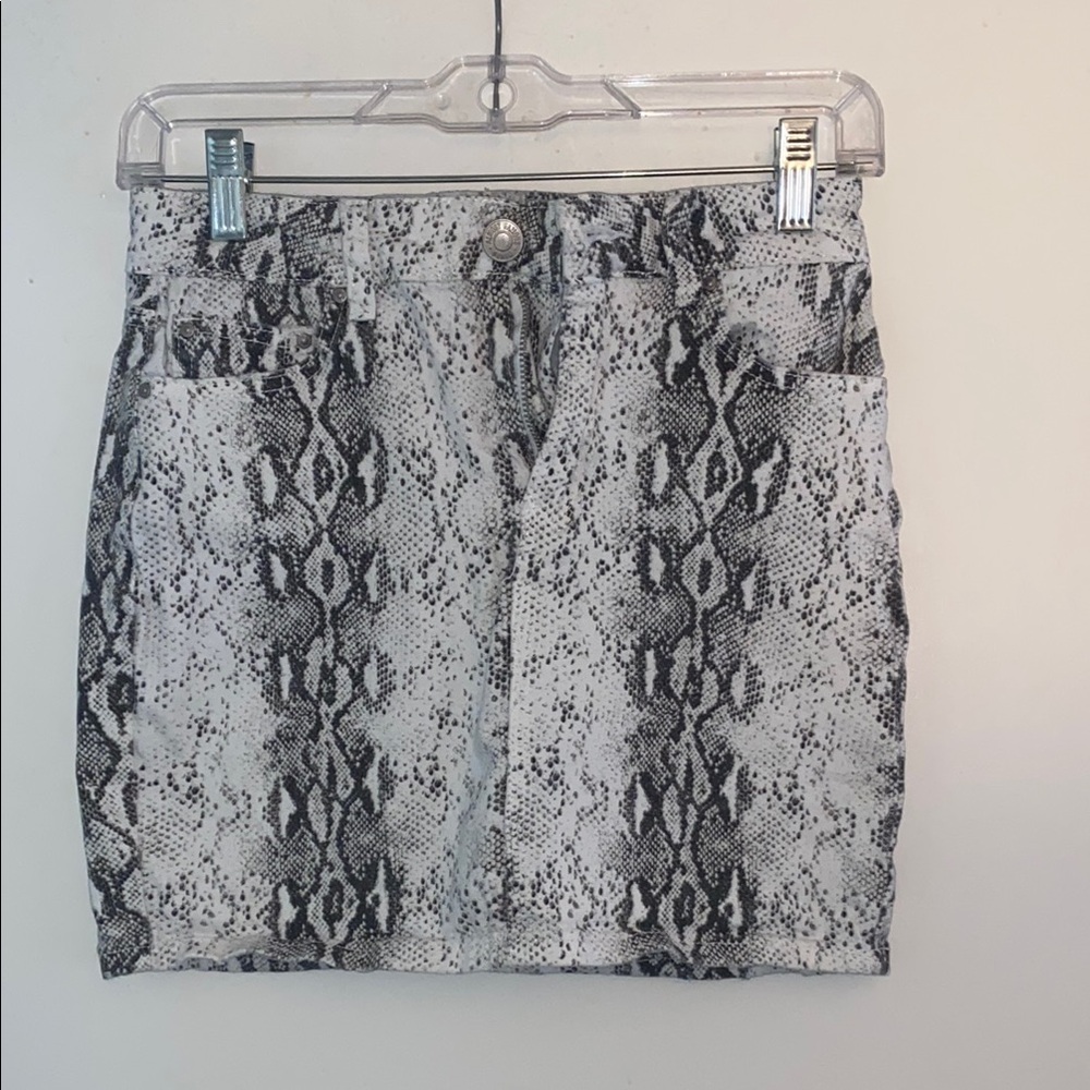Almost Famous Gray Mini Pencil Skirt for Night Out